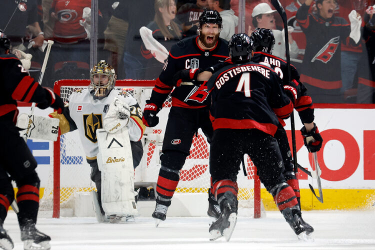 How the chaotic final 15 minutes of Game 2 of the Stanley Cup Final unfolded